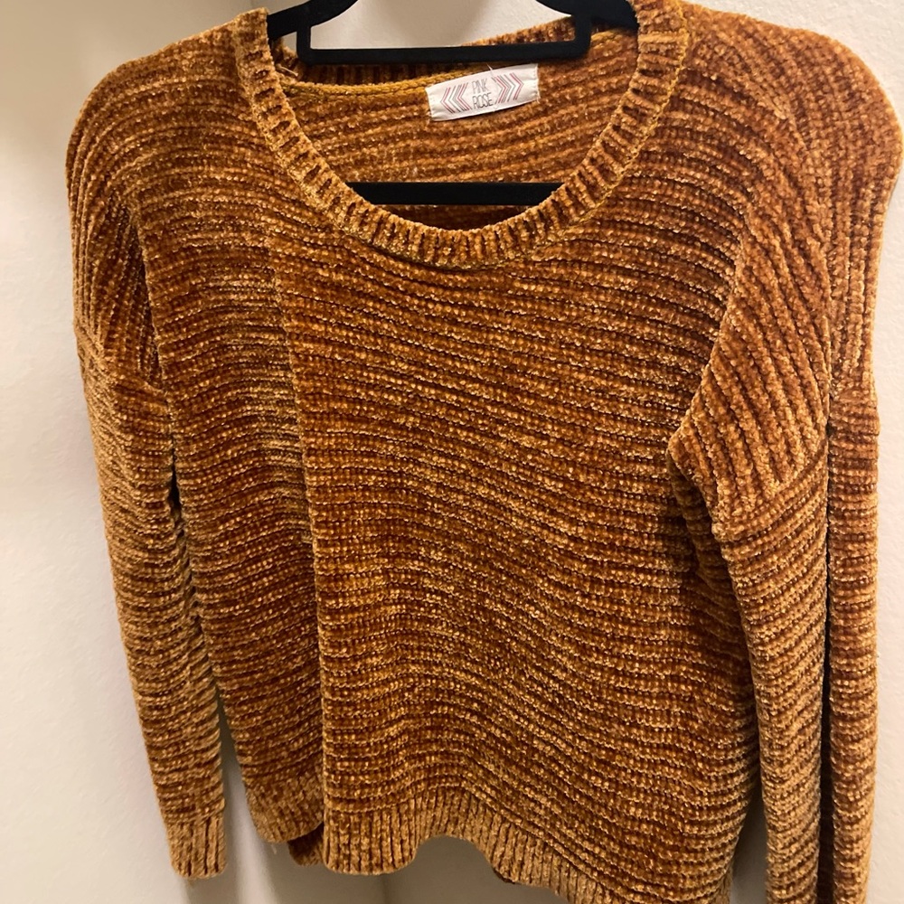 Chenille cropped sweater